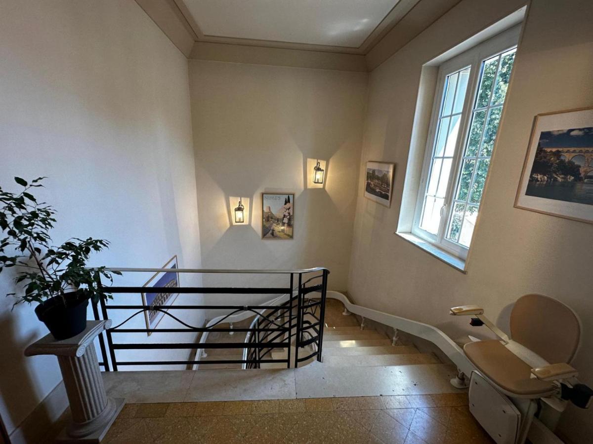 Appartement 4 A 8 Personnes, Spacieux De Standing Classe 4 Etoiles Nîmes Esterno foto