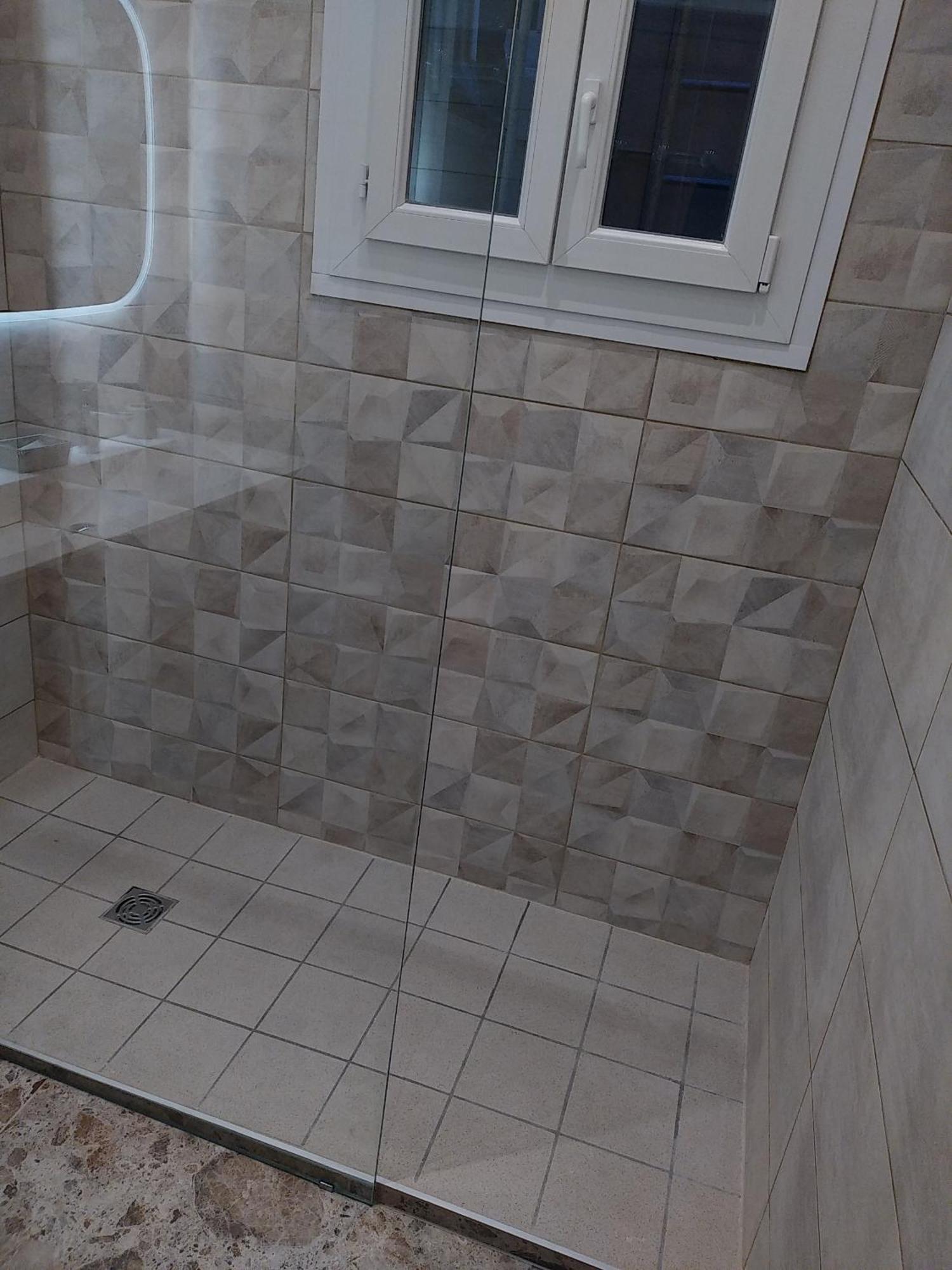 Appartement 4 A 8 Personnes, Spacieux De Standing Classe 4 Etoiles Nîmes Esterno foto