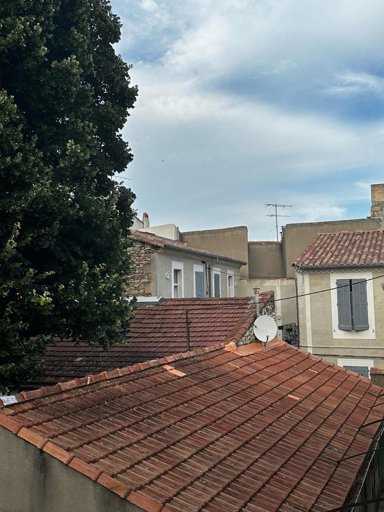 Appartement 4 A 8 Personnes, Spacieux De Standing Classe 4 Etoiles Nîmes Esterno foto